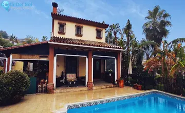 4 bedroom House for Sale in Alhaurín el Grande