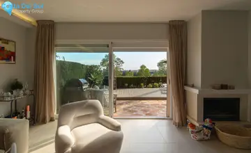 4 bedroom House for Sale in Nueva Andalucía-5099
