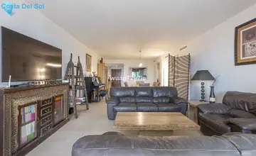 3 bedroom Apartment for Sale in Nueva Andalucía-5301