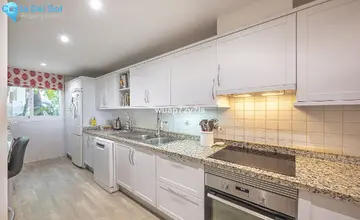 3 bedroom Apartment for Sale in Nueva Andalucía-5309