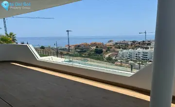2 bedroom Apartment for Sale in Fuengirola-5405