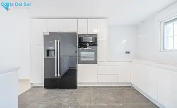 3 bedroom House for Sale in Nueva Andalucía-5451