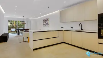 3 bedroom Apartment for Sale in Nueva Andalucía-12083