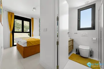 3 bedroom Apartment for Sale in Fuengirola-12097