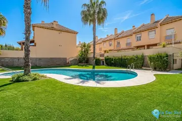 4 bedroom House for Sale in Calahonda-12102