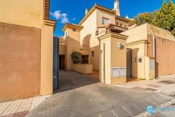 4 bedroom House for Sale in Calahonda-12105