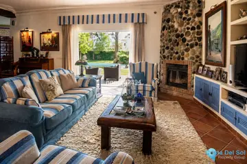 4 bedroom House for Sale in Los Barrios-12157