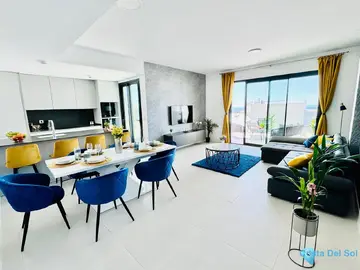 3 bedroom Apartment for Sale in Fuengirola-12170