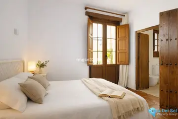 4 bedroom House for Sale in Benahavís-12275