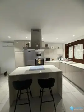 4 bedroom House for Sale in Marbella-12501