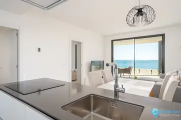 2 bedroom Apartment for Sale in Fuengirola-12557
