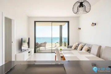 2 bedroom Apartment for Sale in Fuengirola-12569