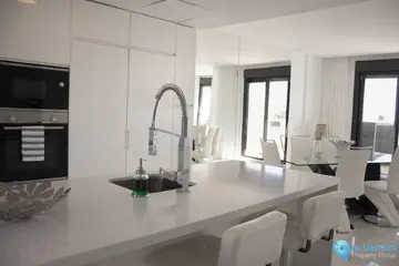 3 bedroom House for Sale in Estepona-12722