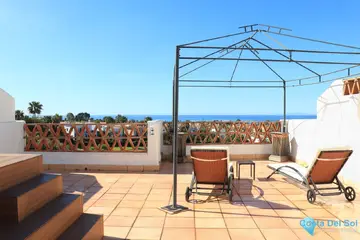 3 bedroom House for Sale in Estepona-12726