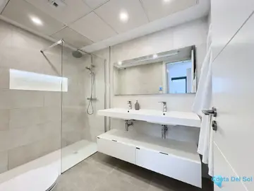 2 bedroom Apartment for Sale in Fuengirola-12862