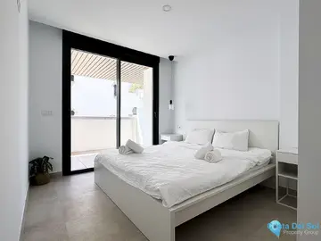 2 bedroom Apartment for Sale in Fuengirola-12860