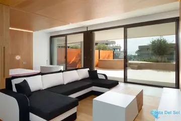 2 bedroom Apartment for Sale in Fuengirola-12974