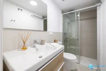 2 bedroom Apartment for Sale in Benalmadena Costa-13870