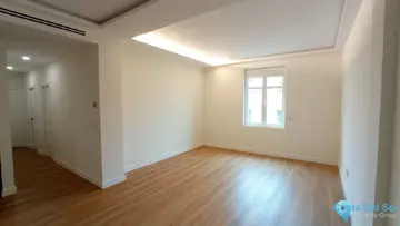 3 bedroom Apartment for Sale in Málaga Centro-17960