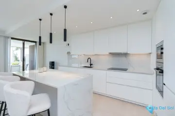 3 bedroom Apartment for Sale in Casares-18121