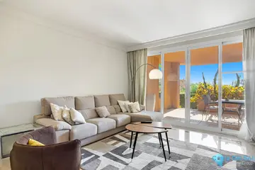 2 bedroom Apartment for Sale in Nueva Andalucía-13937