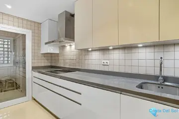 2 bedroom Apartment for Sale in Nueva Andalucía-13935