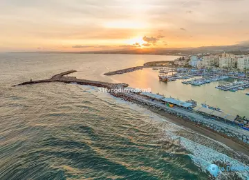 4 bedroom House for Sale in Estepona-18630