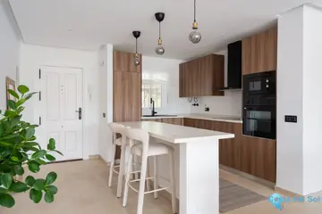 2 bedroom Apartment for Sale in La Quinta-13944