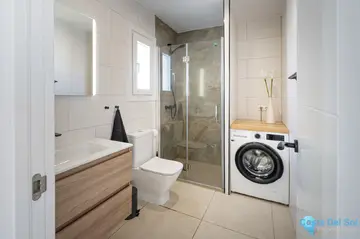 2 bedroom House for Sale in Miraflores-18696