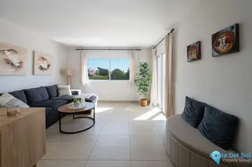 2 bedroom House for Sale in Miraflores-18698