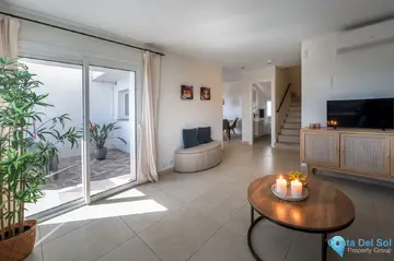 2 bedroom House for Sale in Miraflores-18702