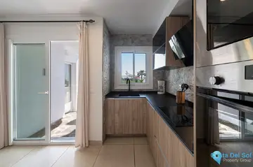 2 bedroom House for Sale in Miraflores-18705