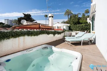 4 bedroom House for Sale in La Campana-18723