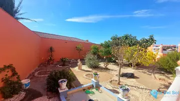 5 bedroom House for Sale in Puerto de la Torre-18780