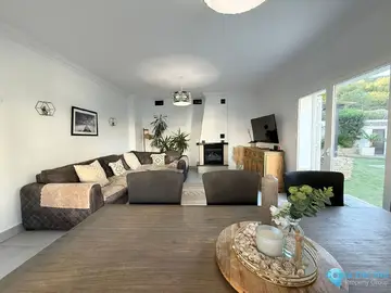 5 bedroom House for Sale in Casares-18829