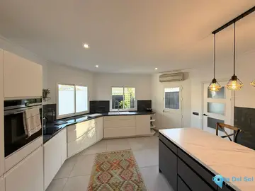 5 bedroom House for Sale in Casares-18833