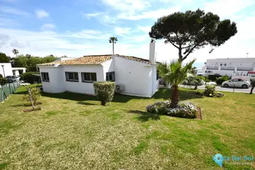 3 bedroom House for Sale in La Cala de Mijas-18915