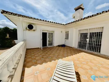 6 bedroom House for Sale in Alhaurín de la Torre-18949