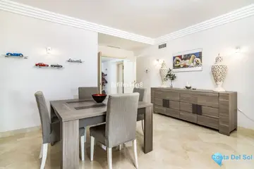 2 bedroom Apartment for Sale in Nueva Andalucía-19289