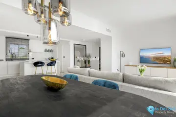 3 bedroom Apartment for Sale in Estepona-19387