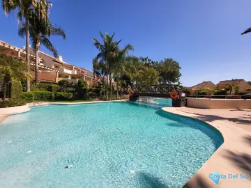 3 bedroom Apartment for Sale in Río Real