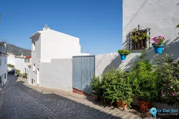 4 bedroom House for Sale in Mijas-19530