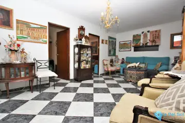 6 bedroom House for Sale in Marbella-19662