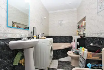 6 bedroom House for Sale in Marbella-19672
