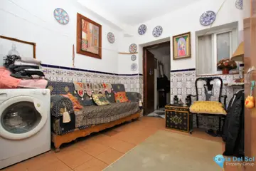6 bedroom House for Sale in Marbella-19669