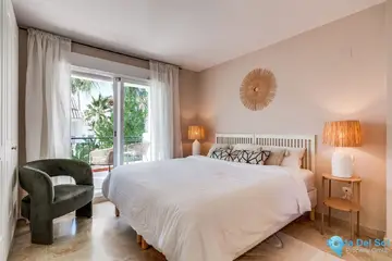 4 bedroom House for Sale in Nueva Andalucía-19900