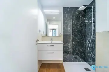 2 bedroom Apartment for Sale in Málaga Este-19899