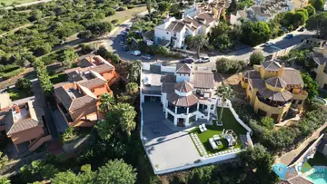 4 bedroom House for Sale in La Alcaidesa-19959