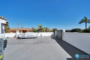 4 bedroom House for Sale in La Alcaidesa-19969