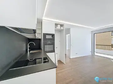 2 bedroom Apartment for Sale in Malagueta-20044